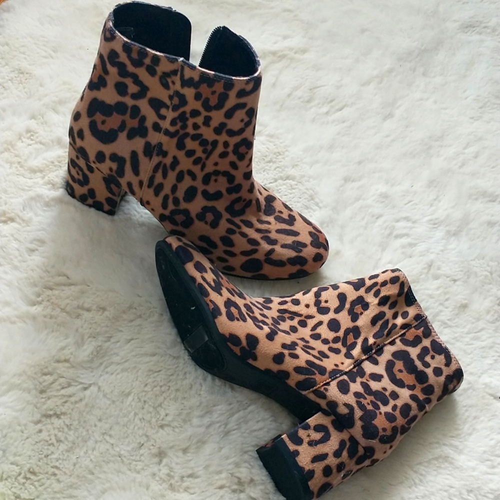 Women's Block Heel Booties